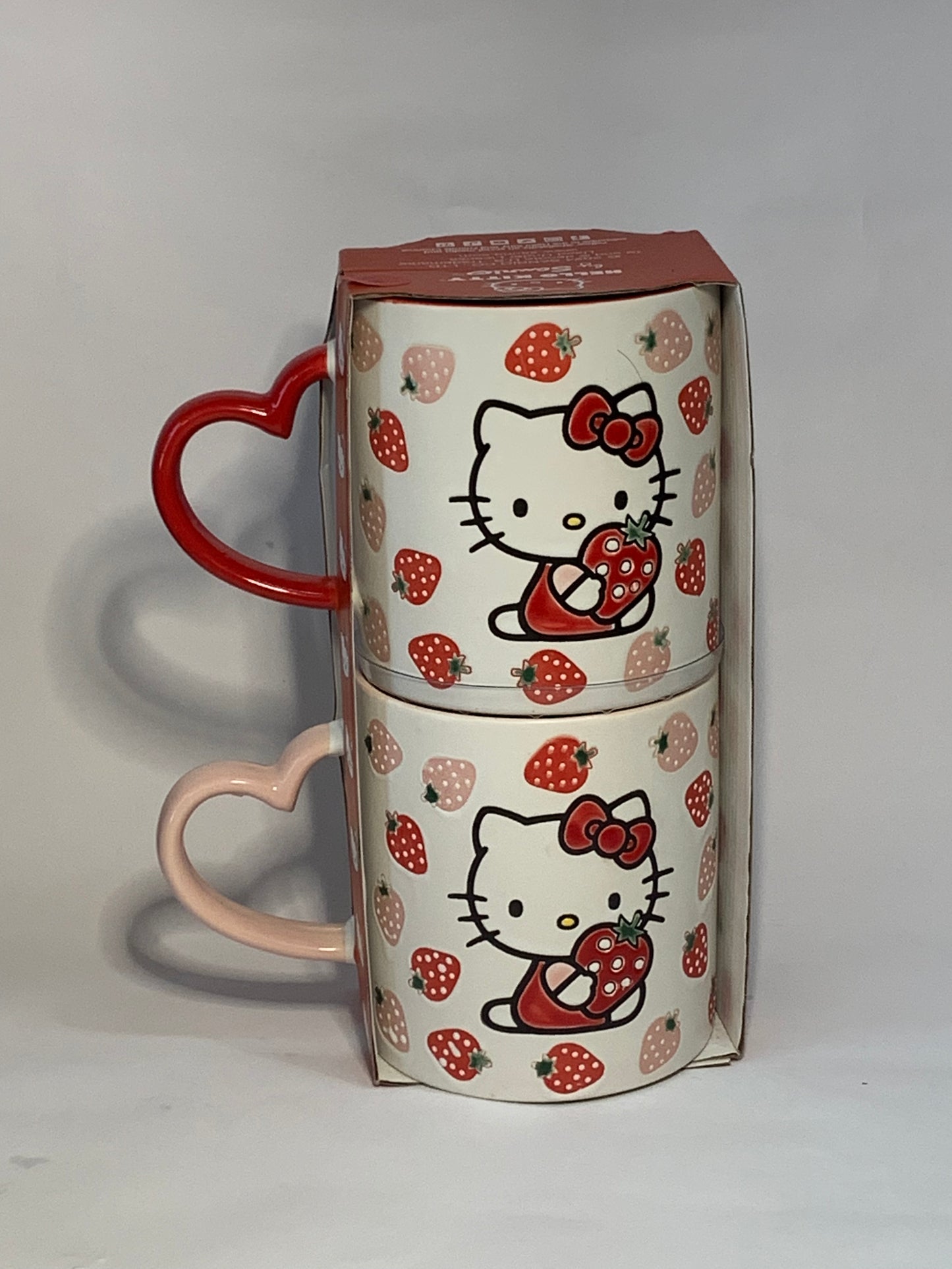 SET 2 TAZAS HELLO KITTY